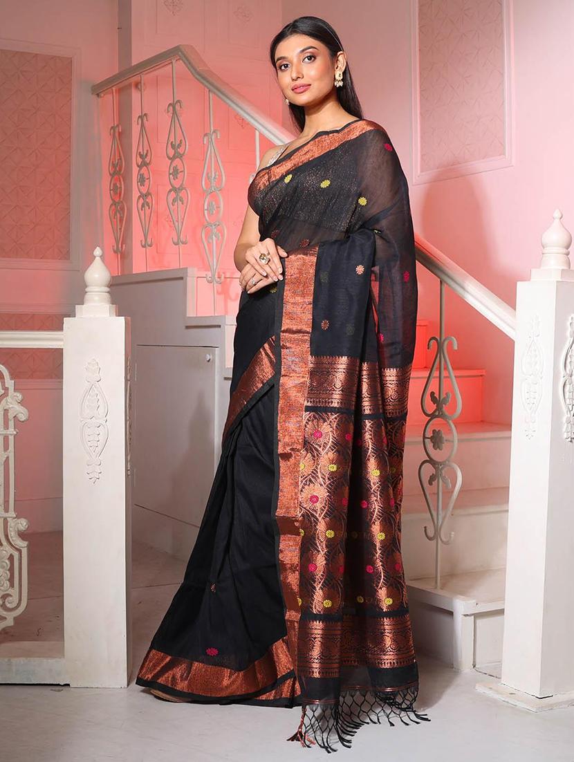 women self design handloom saree with blouse - 22045933 - Standard Image - 1
