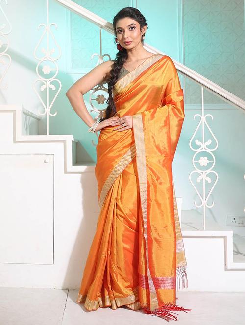 women solid with bordered saree with blouse - 22045939 - Standard Image - 0
