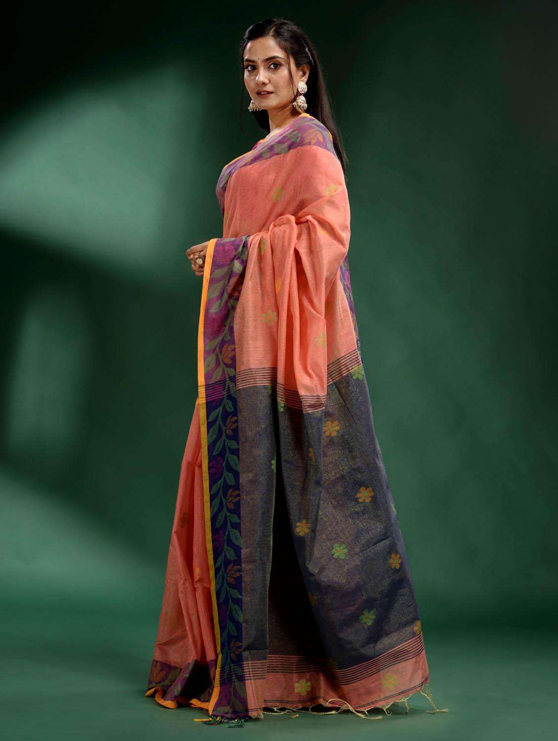 women self design handloom saree with blouse - 22045953 -  Standard Image - 1