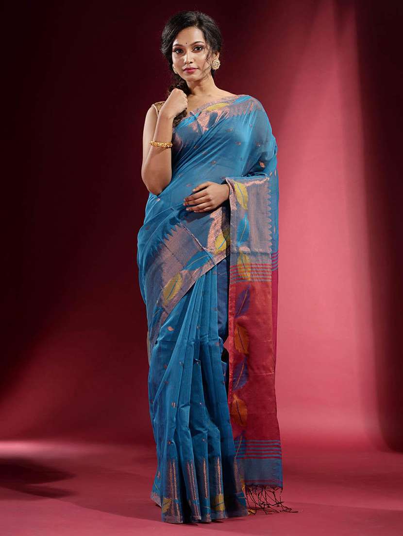 women self design handloom saree with blouse - 22045988 -  Standard Image - 1