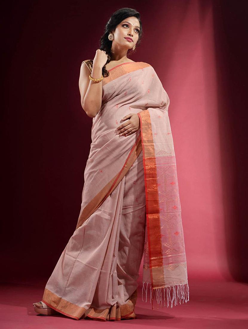 women self design handloom saree with blouse - 22045998 -  Standard Image - 1