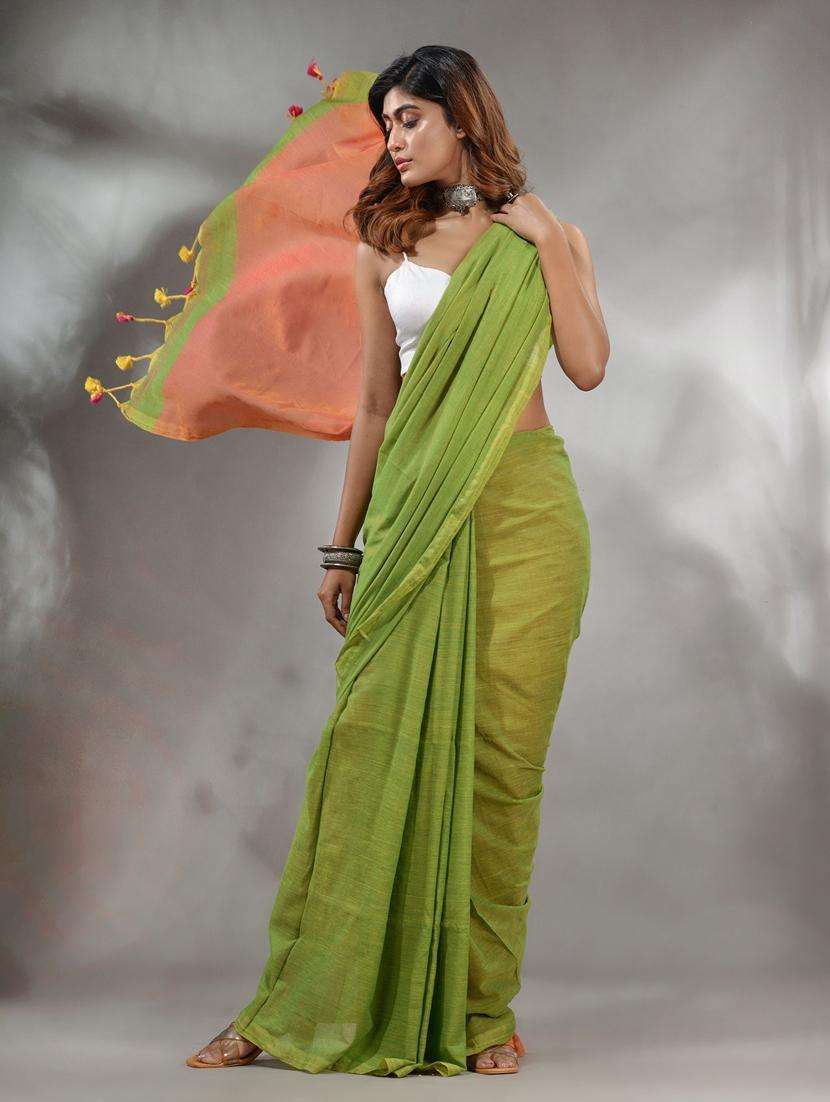 women solid handloom saree with blouse - 22046063 -  Standard Image - 1