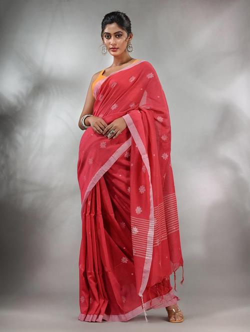 women self design handloom saree with blouse - 22046071 - Standard Image - 0