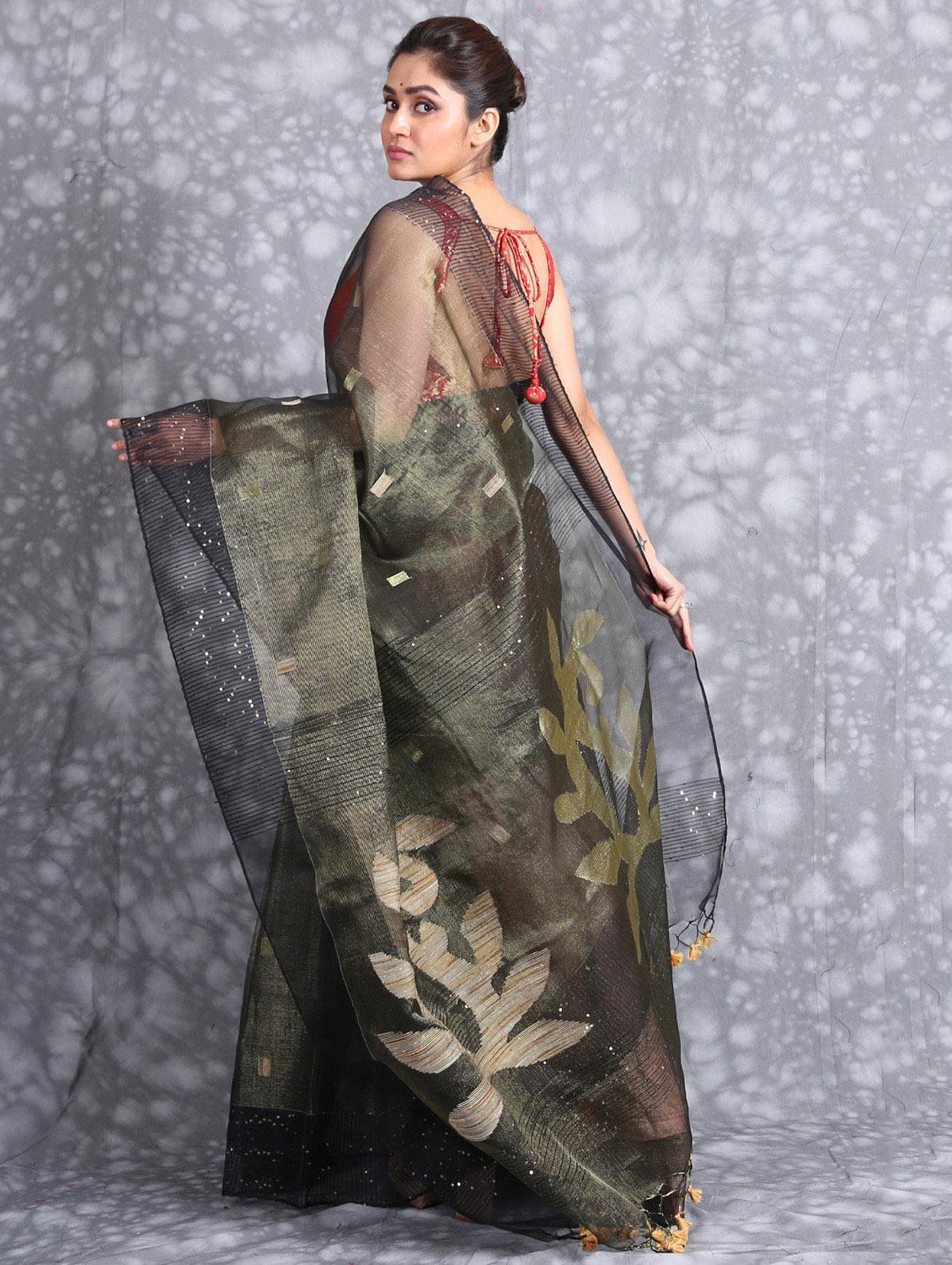 women self design handloom saree with blouse - 22046194 - Standard Image - 1