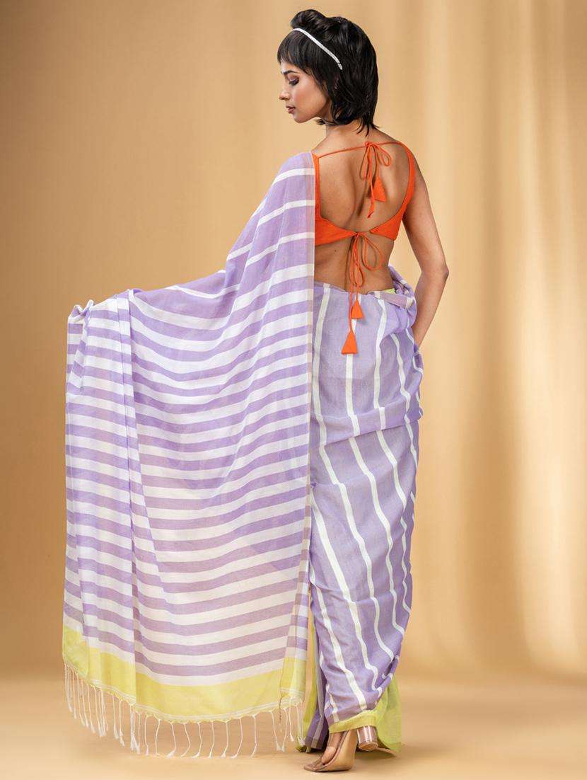 women striped handloom saree with blouse - 22046237 -  Standard Image - 1