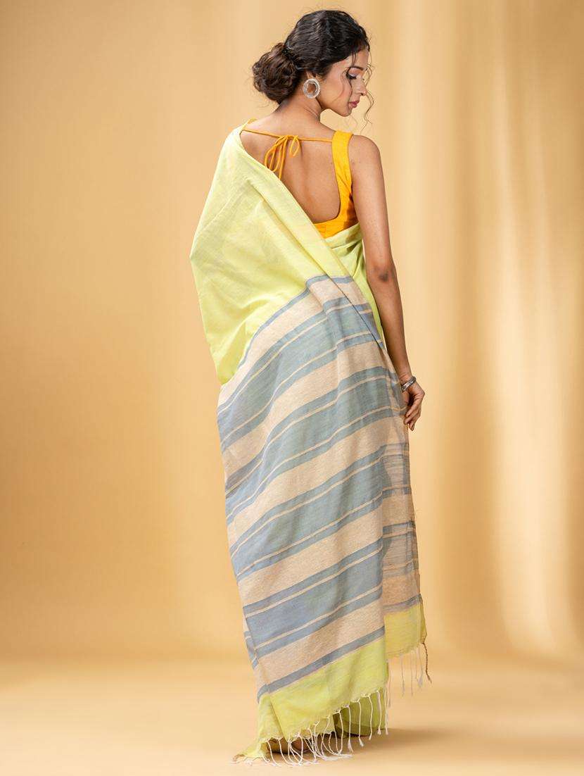 women solid handloom saree with blouse - 22046240 -  Standard Image - 1