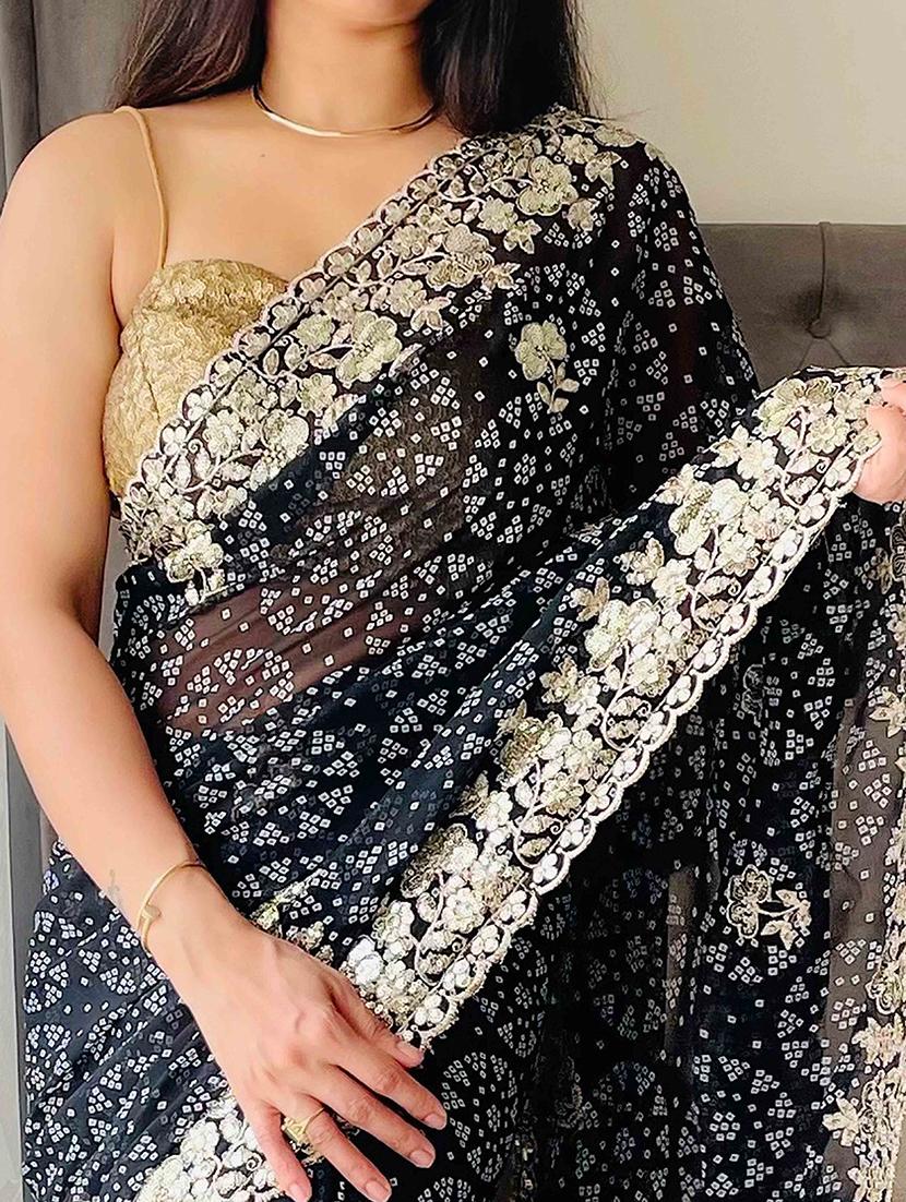 women bandhani printed bordered saree with blouse - 22047909 - Standard Image - 4