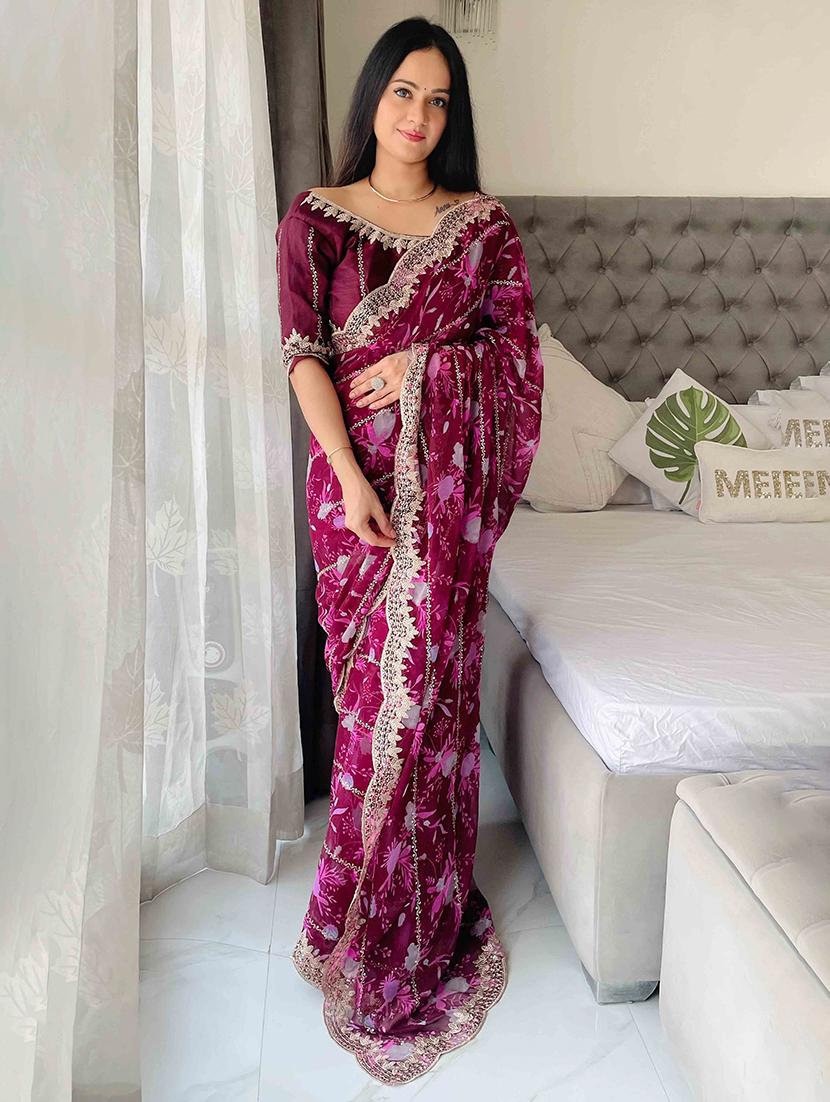 women floral printed embroidered saree with blouse - 22047914 - Standard Image - 1