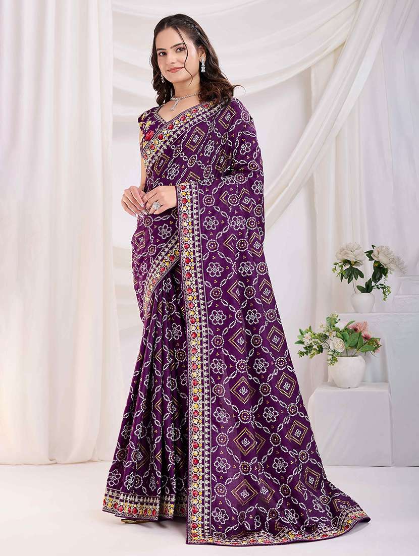 women bandhani printed bordered saree with blouse - 22047934 - Standard Image - 1