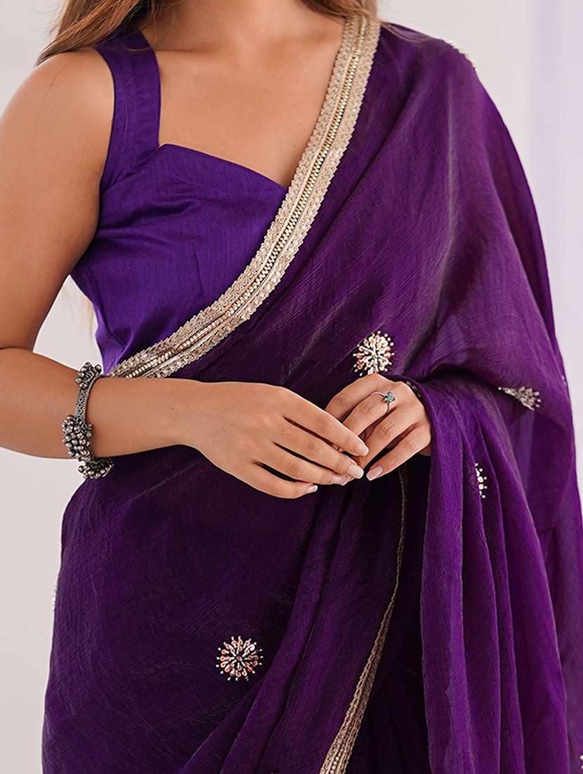 Women Solid With Work Embellished Saree With Blouse - 22048009 -  Standard Image - 4