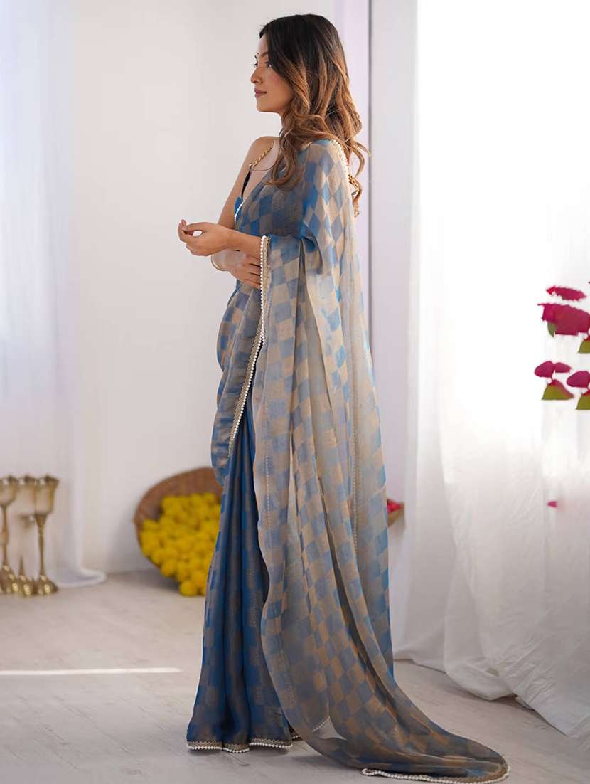 women checkered printed saree with blouse - 22048024 -  Standard Image - 1