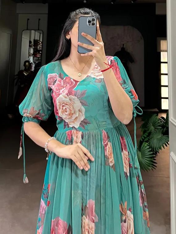 women floral print puff sleeve tiered dress - 22048029 - Standard Image - 4