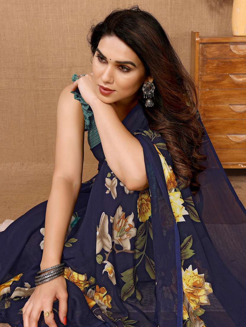 women printed casual wear saree with blouse - 22048587 -  Standard Image - 4