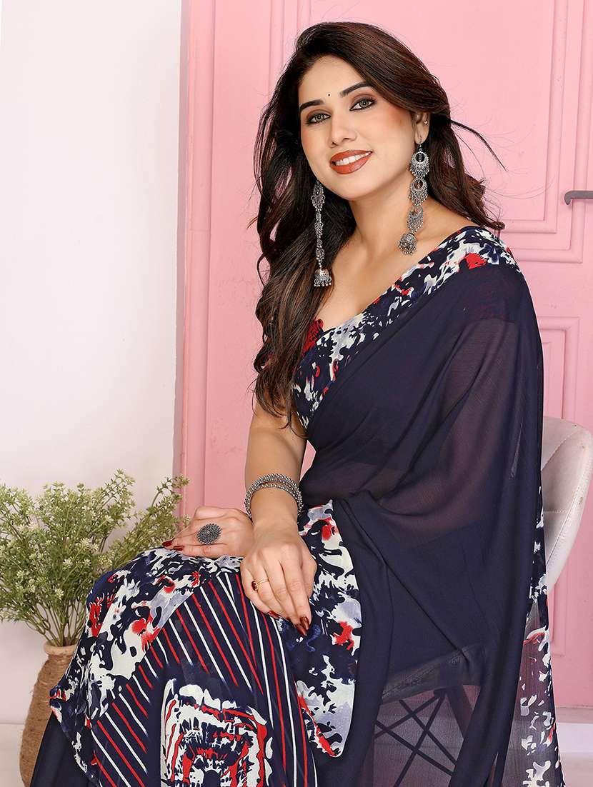 women printed casual wear saree with blouse - 22048780 -  Standard Image - 4