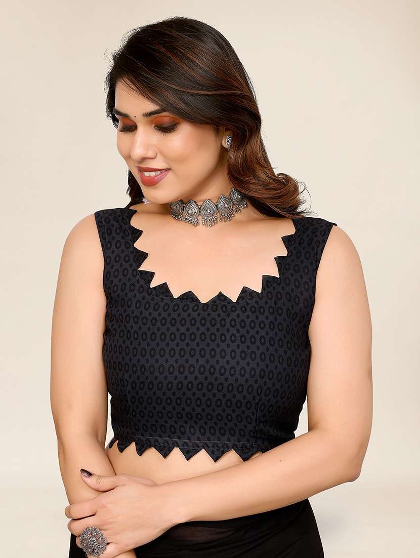 women printed casual wear saree with blouse - 22049351 -  Standard Image - 4