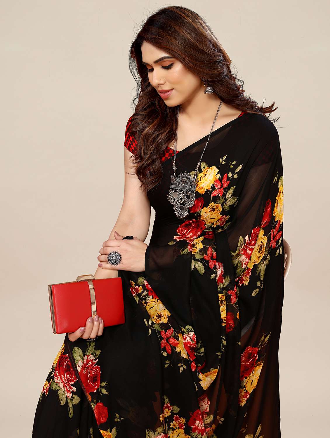 women printed casual wear saree with blouse - 22049365 -  Standard Image - 1