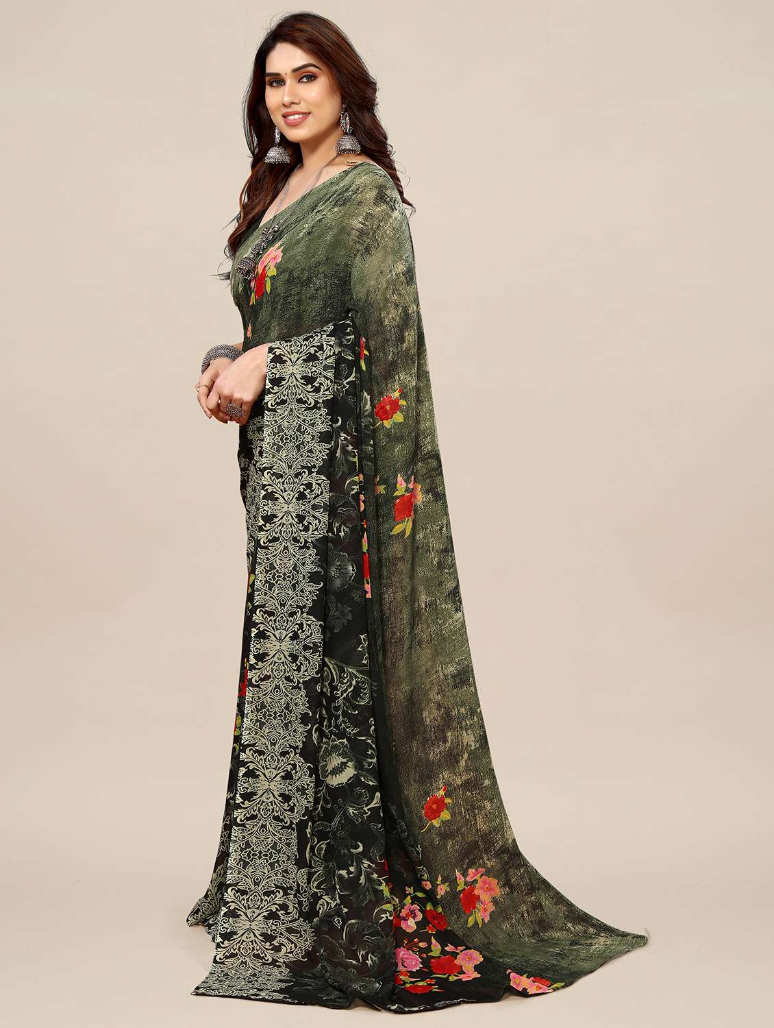 women printed casual wear saree with blouse - 22049368 -  Standard Image - 1