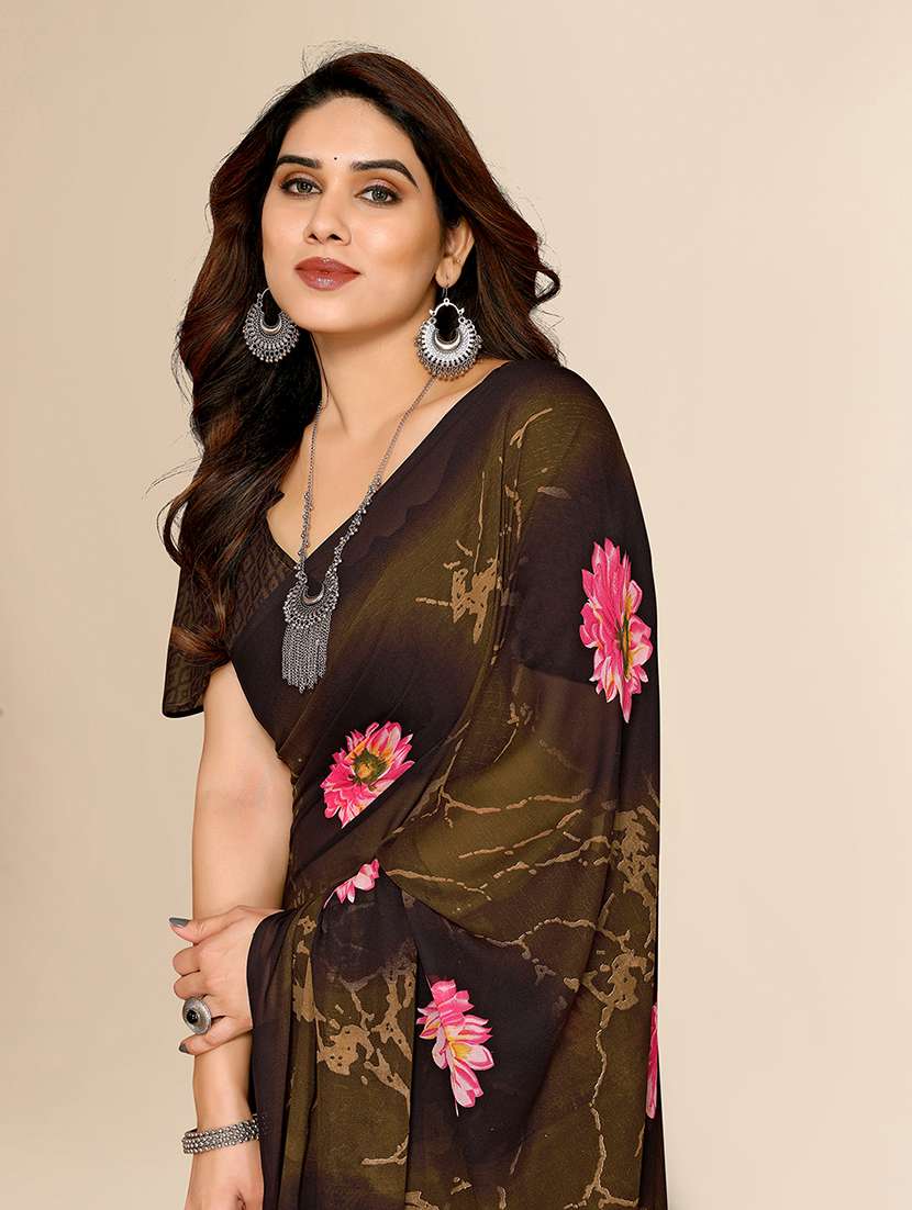 women printed casual wear saree with blouse - 22049385 -  Standard Image - 4