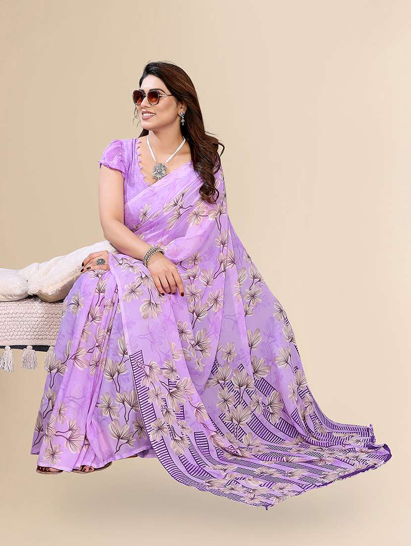 women printed casual wear saree with blouse - 22049440 -  Standard Image - 1