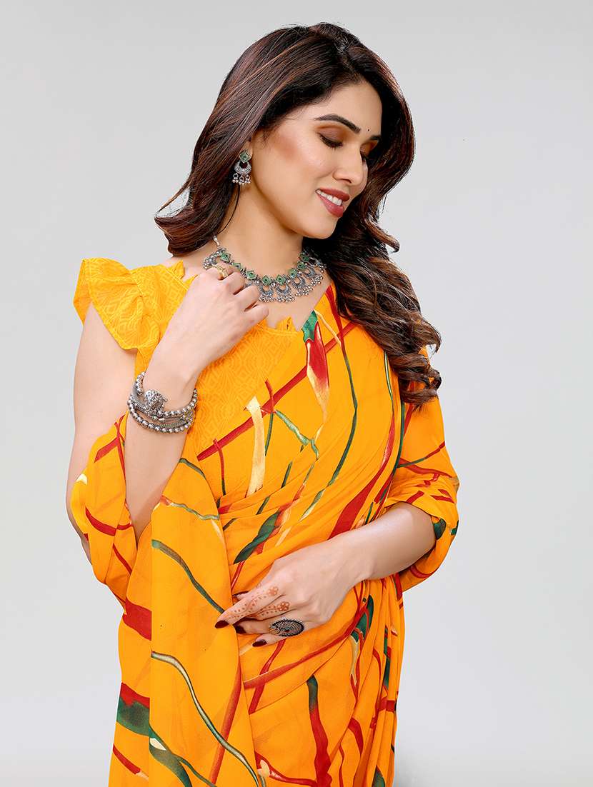 women printed casual wear saree with blouse - 22050123 -  Standard Image - 4