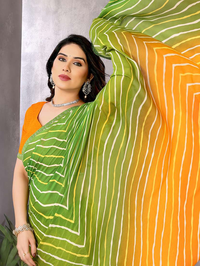 women printed casual wear saree with blouse - 22050288 -  Standard Image - 4