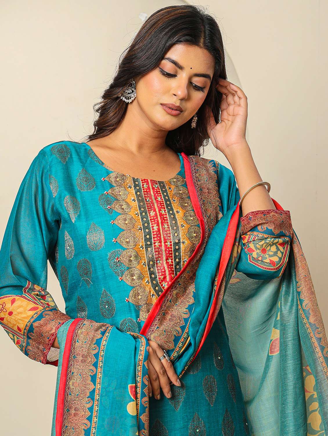 women three quarter sleeve kurta pant with dupatta set - 22051761 -  Standard Image - 4