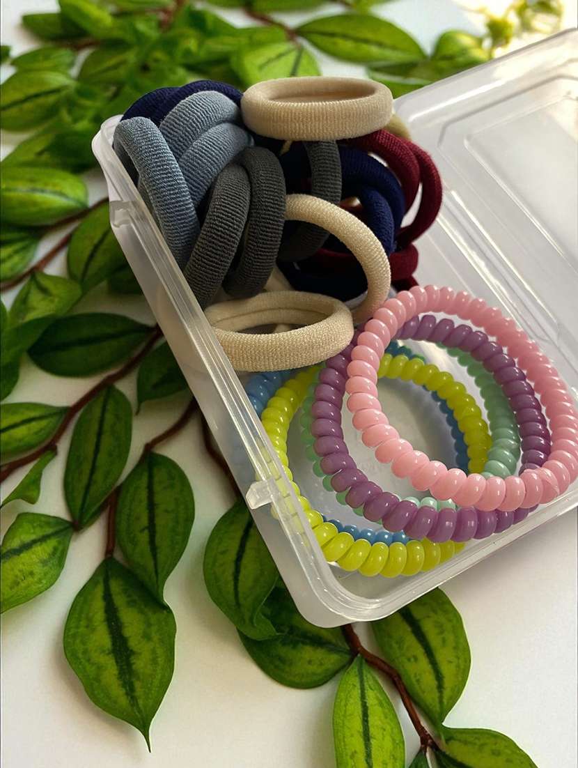 set of multi-color plastic scrunchies  - 22052001 -  Standard Image - 1