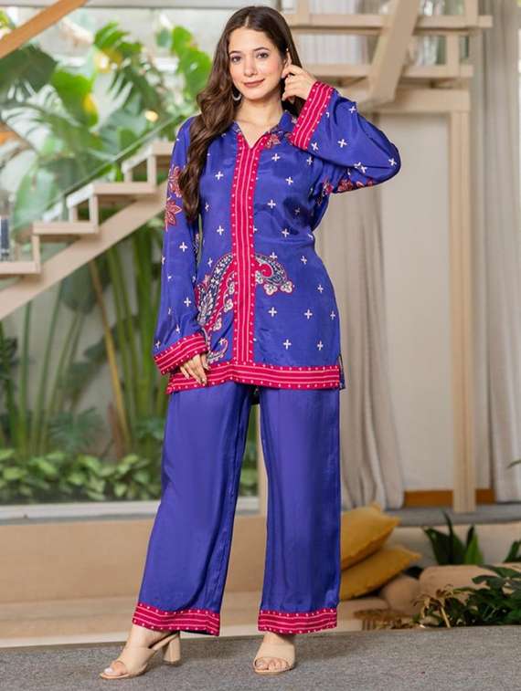women long sleeve regular fit ethnic co-ord set - 22052034 - Standard Image - 1