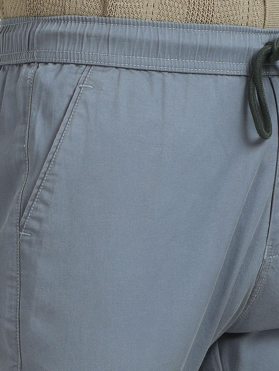 men solid mid rise regular fit jogger - 22052402 - Standard Image - 4