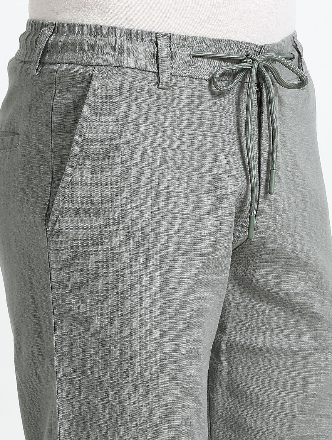 men solid mid rise straight fit chinos - 22052413 - Standard Image - 4