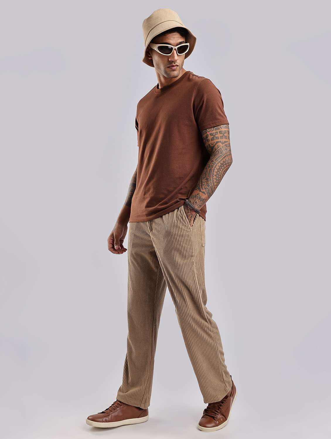 men solid mid rise straight fit courduroy trouser  - 22052535 -  Standard Image - 4