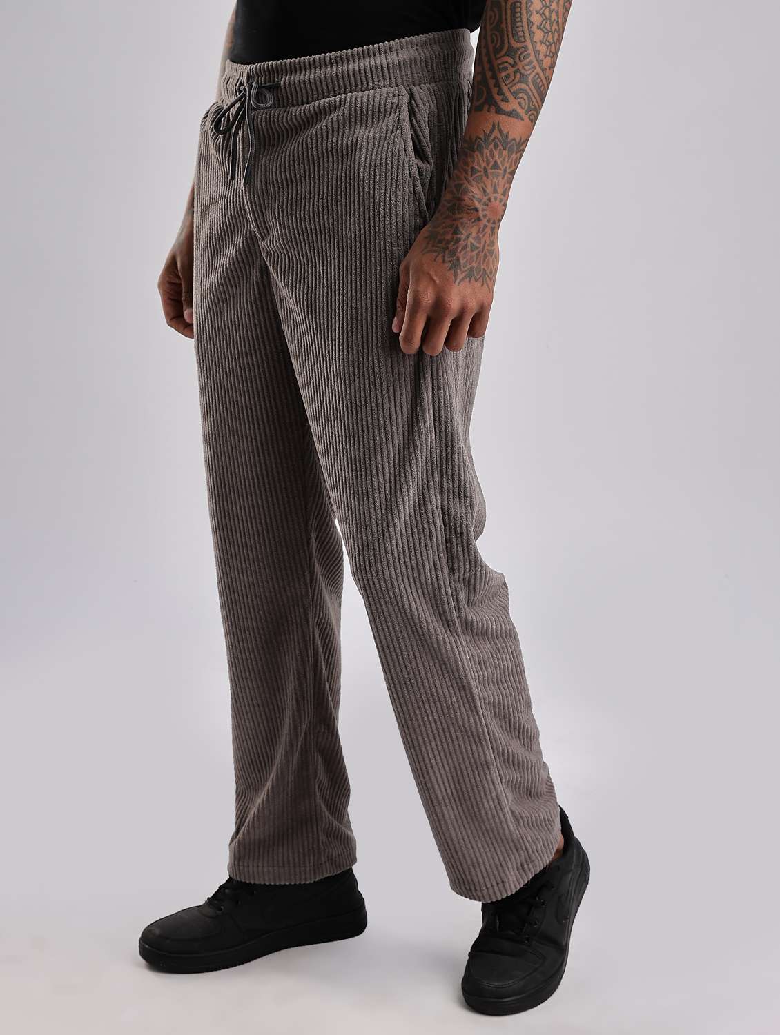 men solid mid rise straight fit corduroy trouser  - 22052536 -  Standard Image - 1