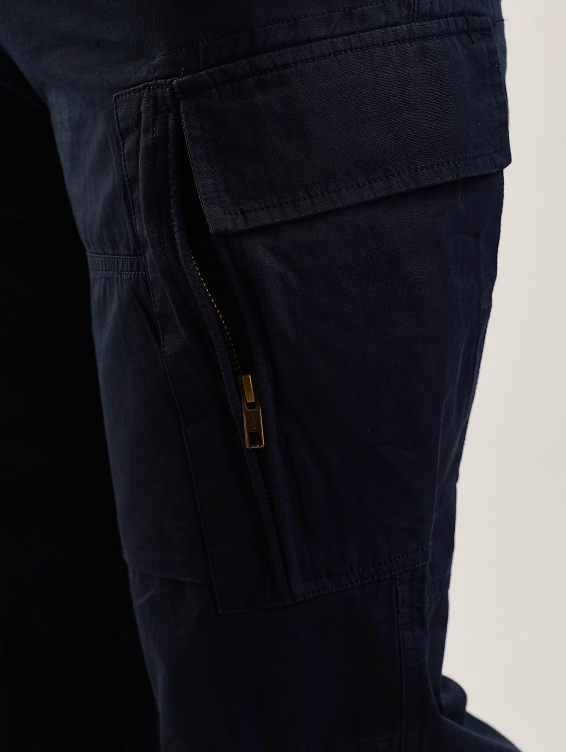 men solid mid rise regular fit cargo - 22052605 - Standard Image - 4