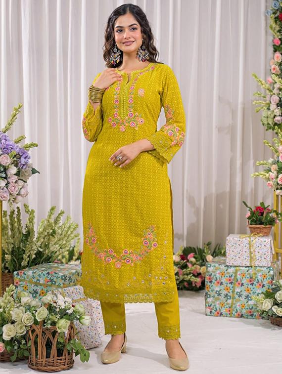 women three quarter sleeve kurta pant with dupatta set - 22052713 - Standard Image - 1