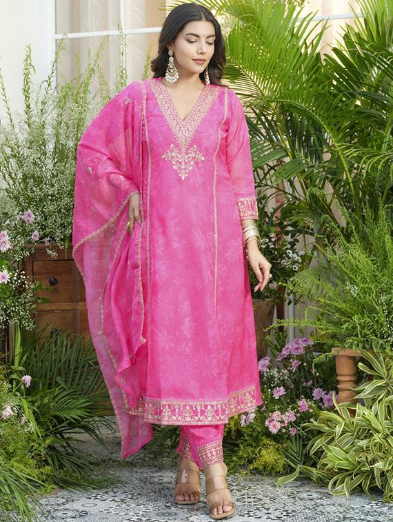 women three quarter sleeve kurta pant with dupatta set
