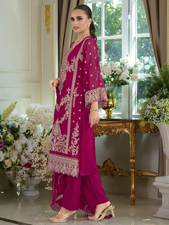 Women Solid With Work Long Sleeve Kurta Pant With Dupatta Set