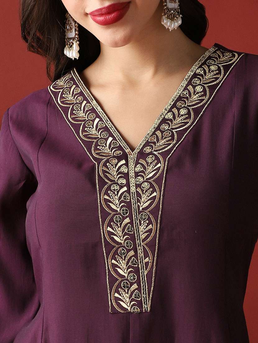 globus women purple zari embroidered v-neck panelled anarkali kurta & wide leg pants festive set - 22052919 -  Standard Image - 4