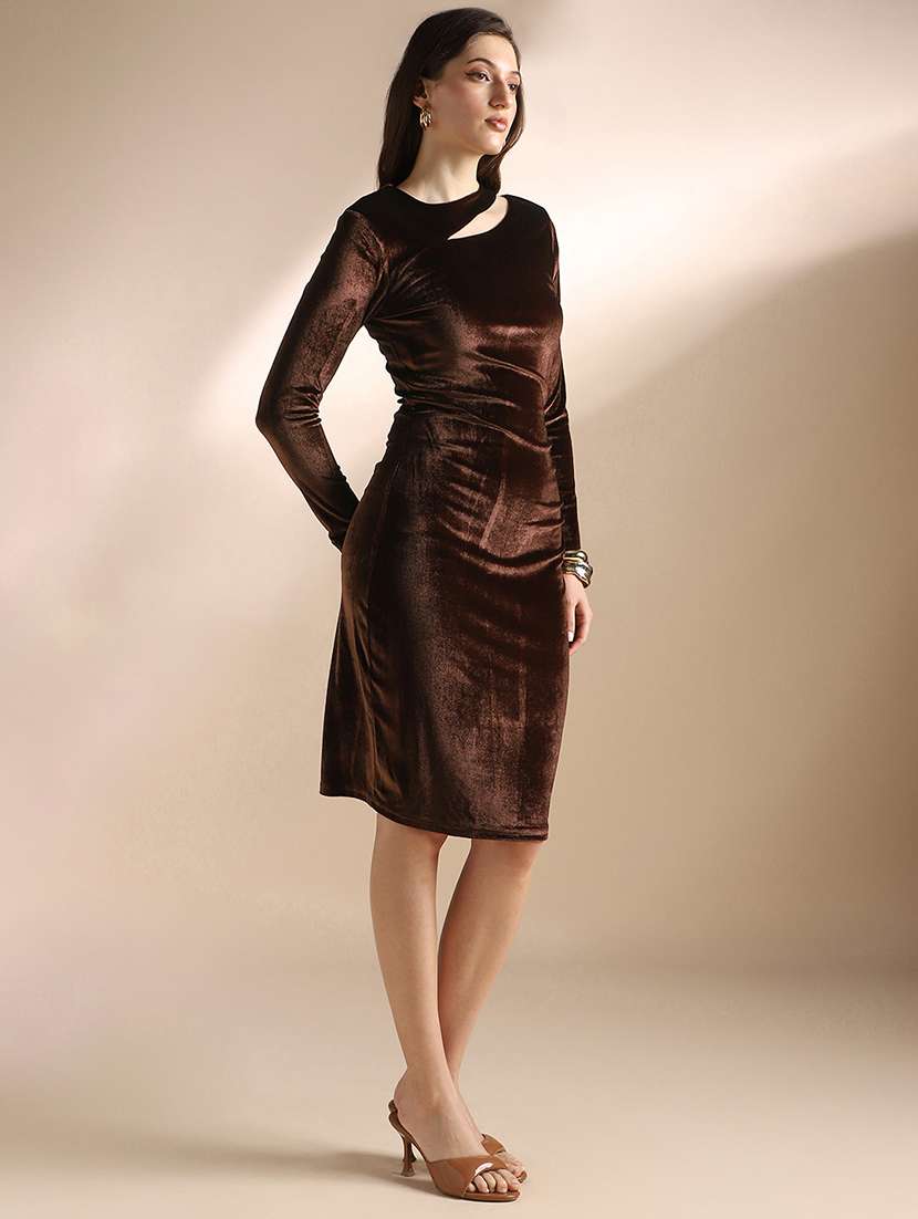 globus women brown round neck long sleeves cut-out detail velvet bodycon party dress - 22052958 -  Standard Image - 1