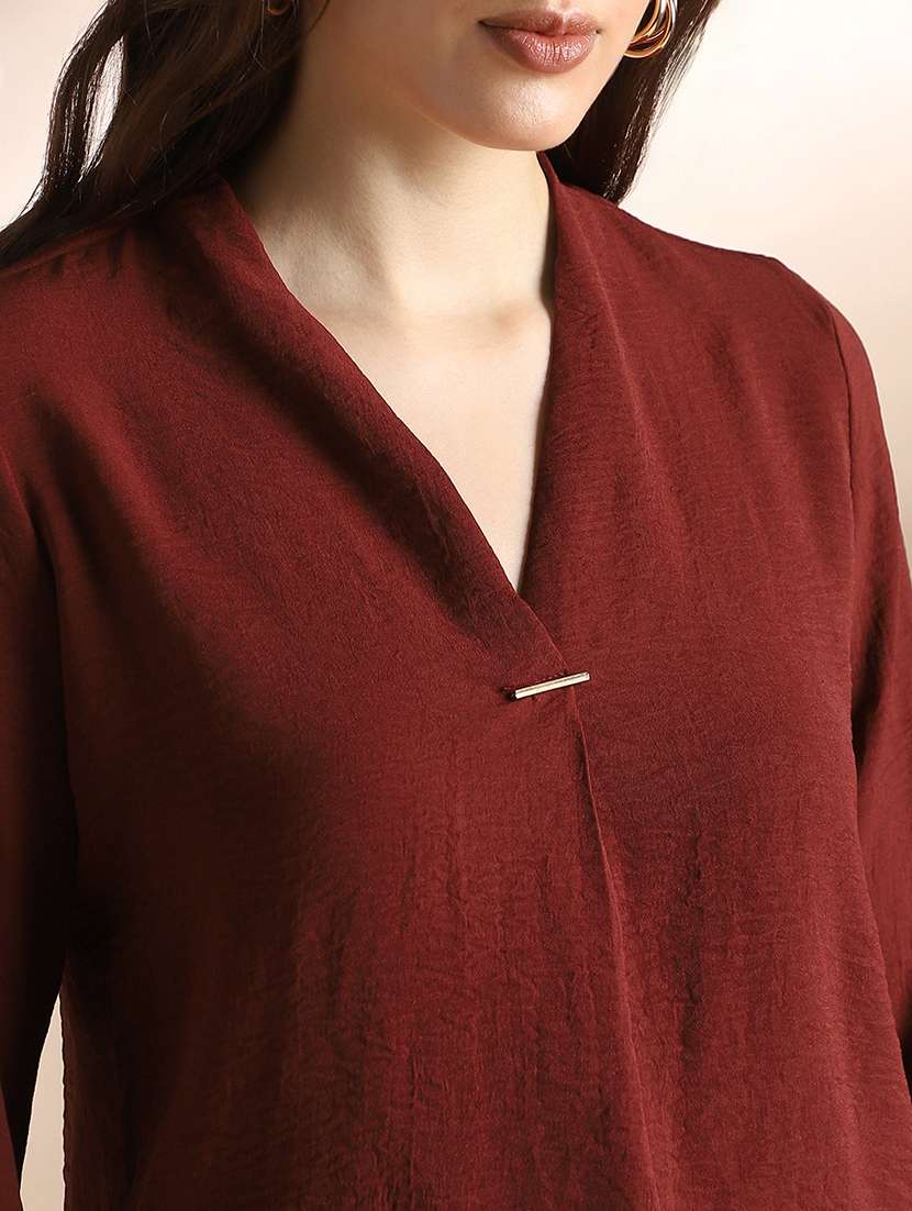 globus women burgundy v-neck cuffed sleeves self design workwear top - 22052973 -  Standard Image - 4