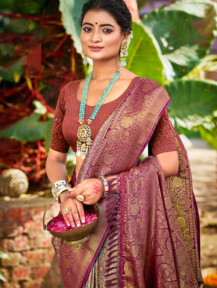 women self design banarasi saree with blouse - 22053694 -  Standard Image - 1