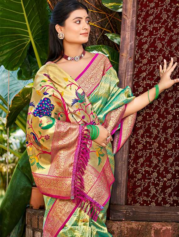 women self design kanjivaram saree with blouse - 22053707 -  Standard Image - 1