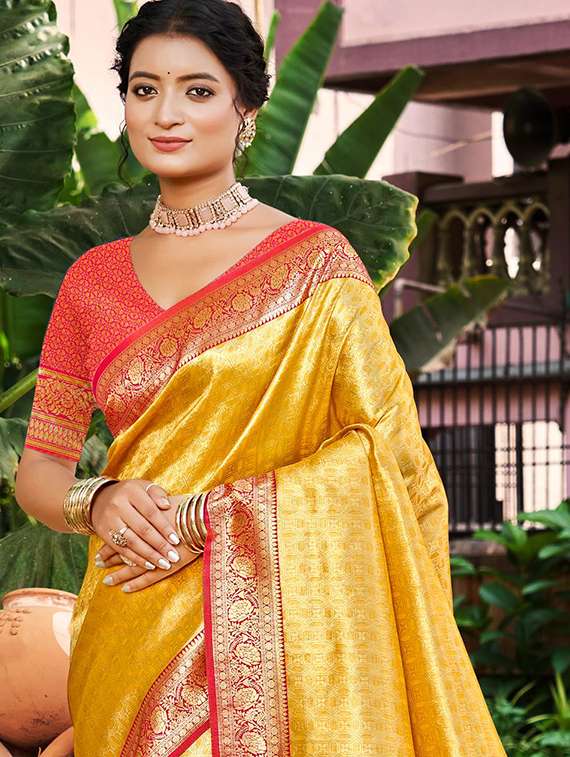 women self design kanjivaram saree with blouse - 22053708 -  Standard Image - 1