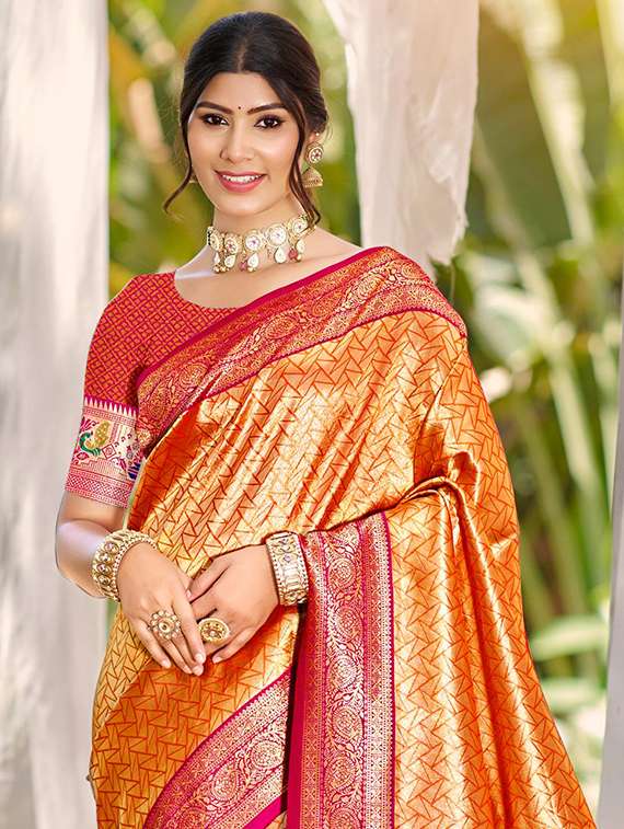 women self design kanjivaram saree with blouse - 22053714 -  Standard Image - 1