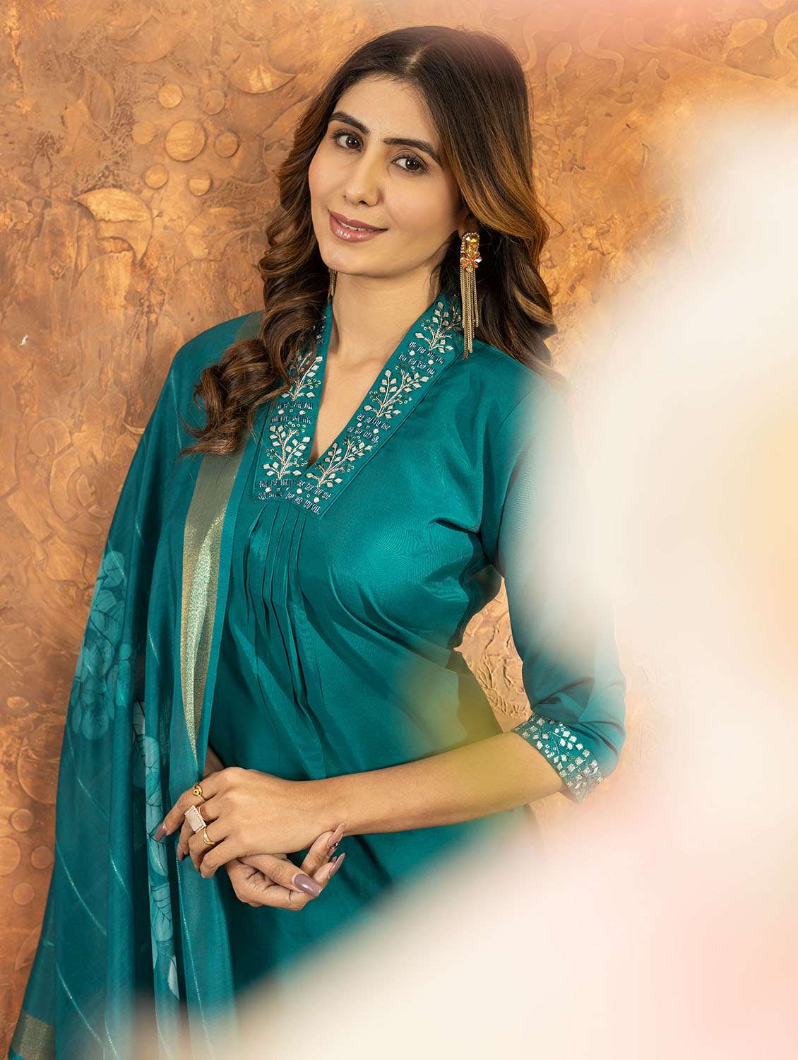 women embroidered three quarter sleeve kurta pant with dupatta set - 22053742 -  Standard Image - 4