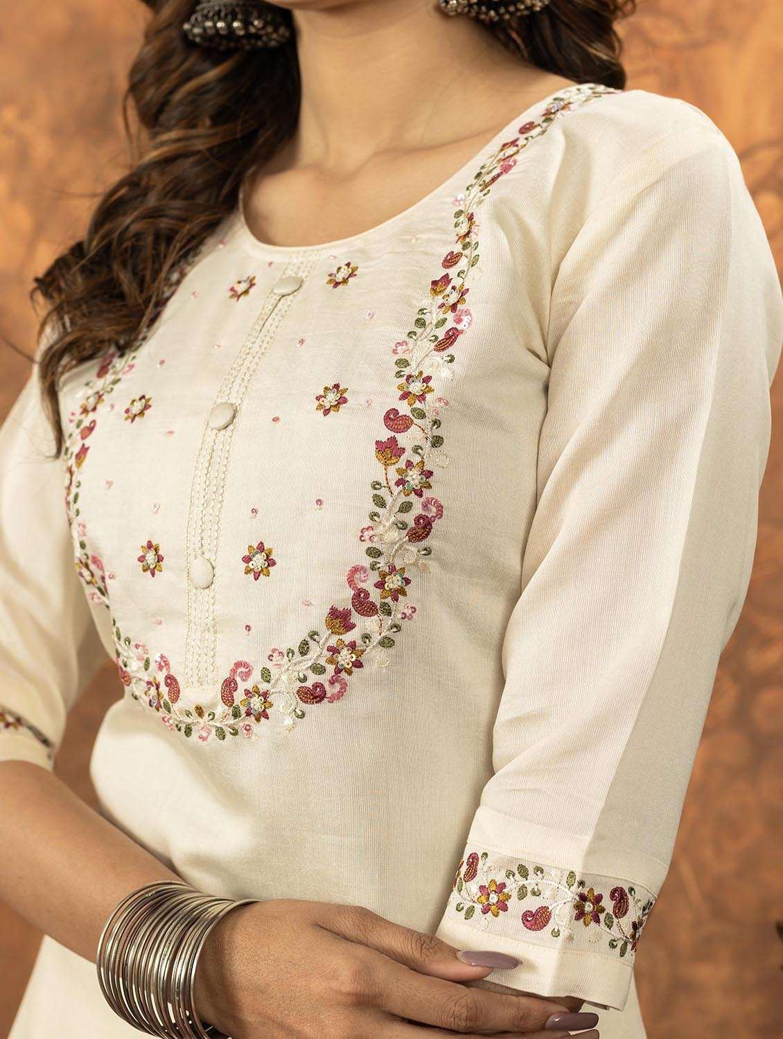 women embroidered three quarter sleeve kurta pant with dupatta set - 22053764 - Standard Image - 4
