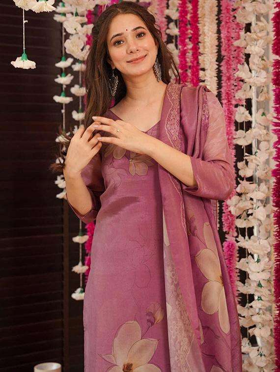 women floral three quarter sleeve kurta pant with dupatta set - 22053792 -  Standard Image - 1