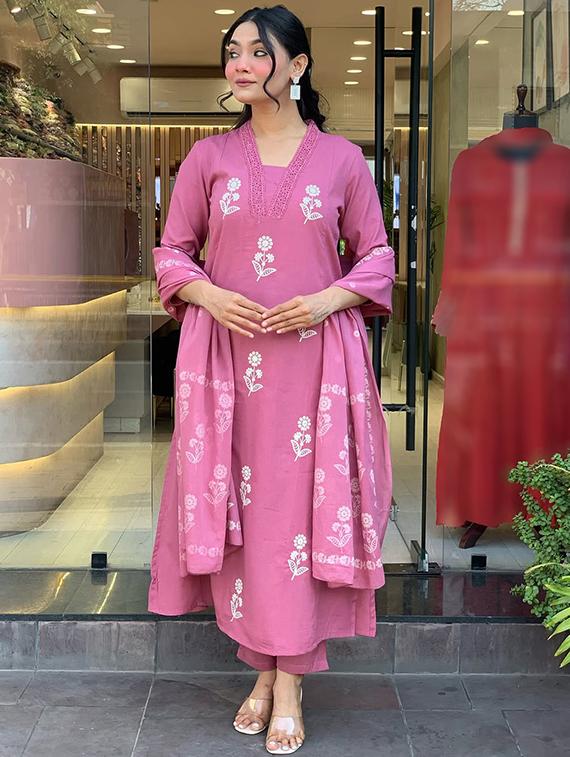 pink cotton straight kurta - 22053815 - Standard Image - 1