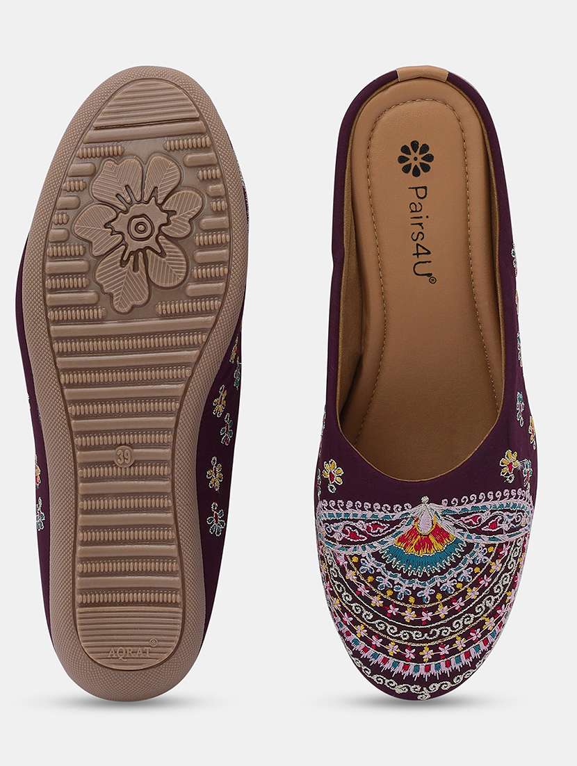 women embroidered slip on juti - 22053825 - Standard Image - 4