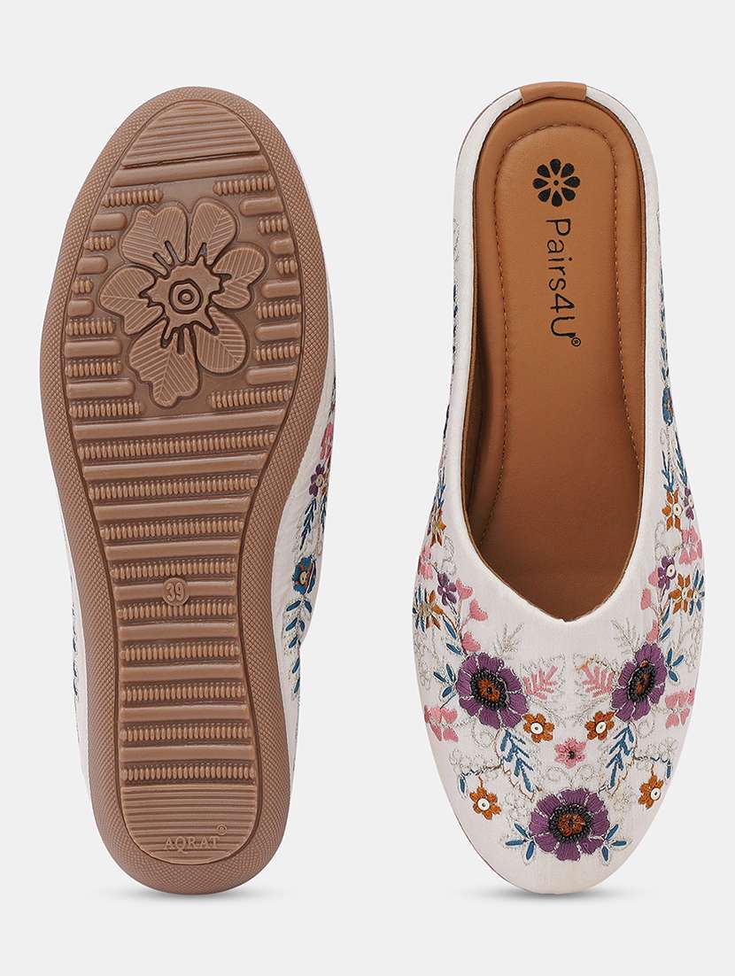 women embroidered slip on juti - 22053843 - Standard Image - 4