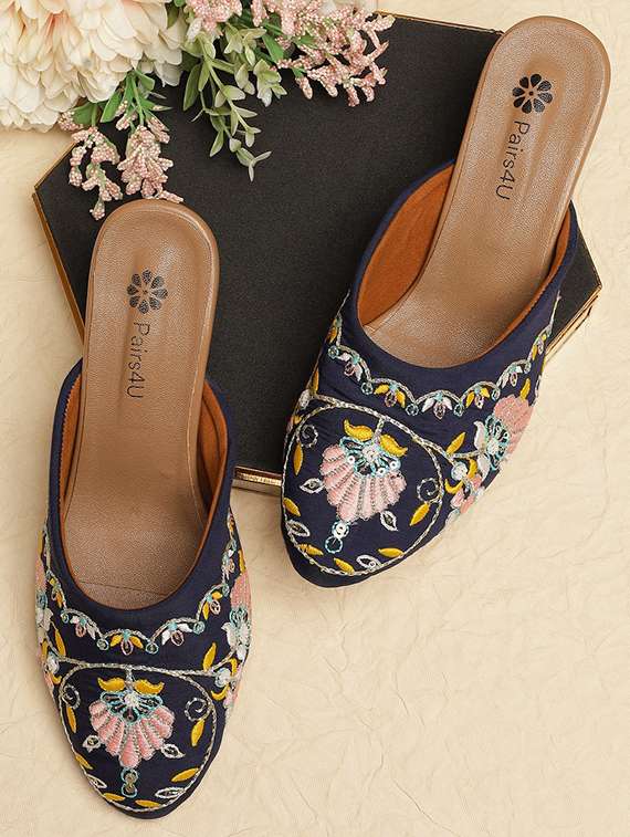women embroidered slip on block heel mules